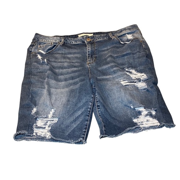 Distressed Denim Bermuda Shorts Womens Size 22 Blue Ripped Frayed Hem - Picture 1 of 5